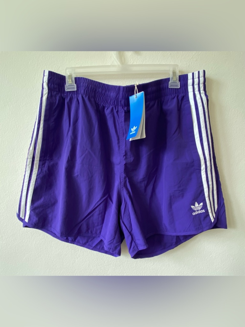 Adidas Originals Adicolor Classics Sprinter Shorts in the color Energy Ink (XL)
